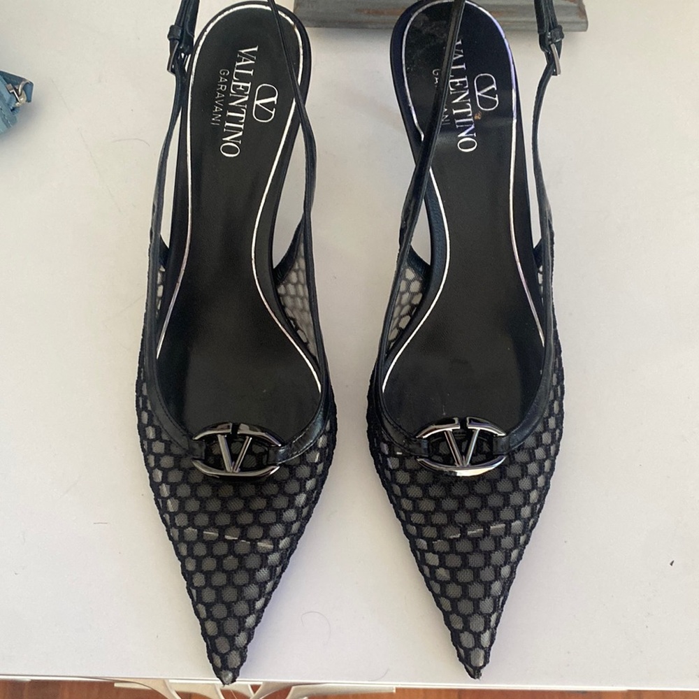 Valentino Garavani Slingback Pumps